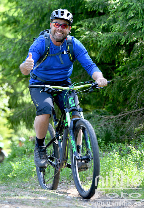 MTB23_0301.jpg