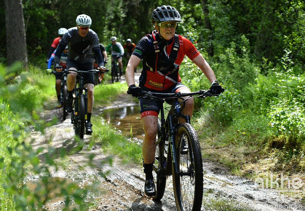 MTB25_6105.jpg
