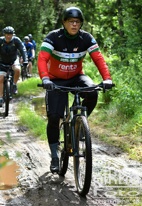 MTB25_6194.jpg
