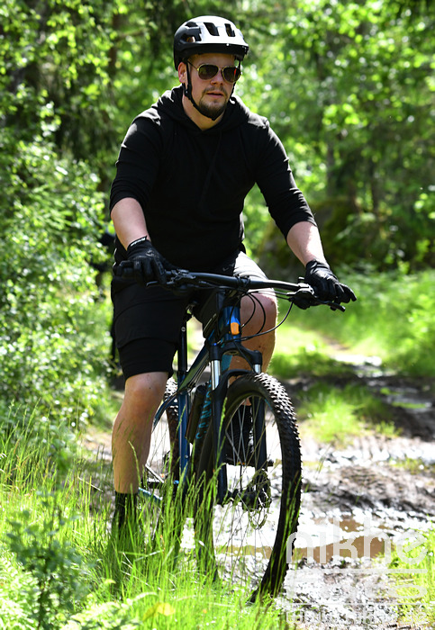 MTB25_6251.jpg