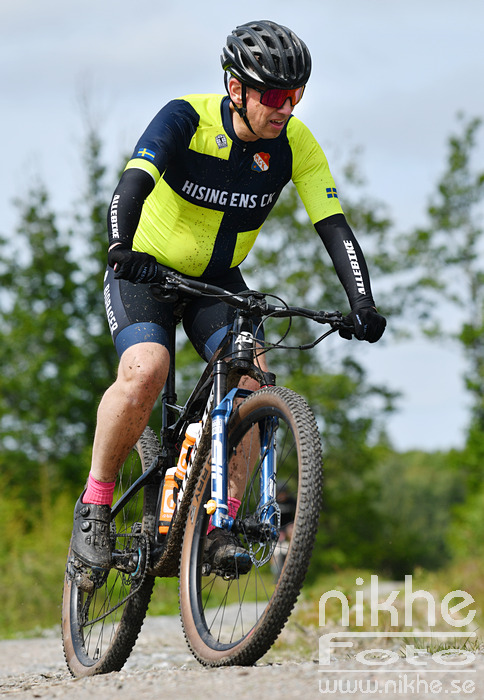 MTB25_6348.jpg