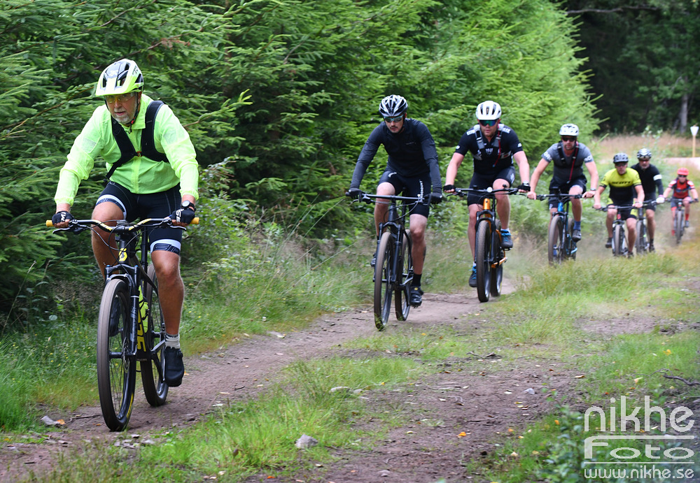 MTB22_0202.jpg