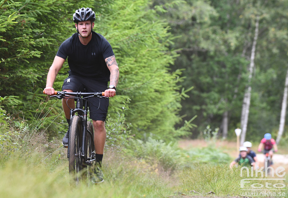 MTB22_0245.jpg