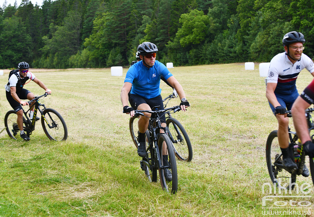 MTB22_0390.jpg