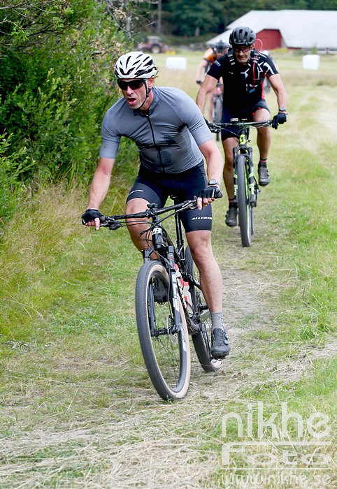 MTB22_0405.jpg