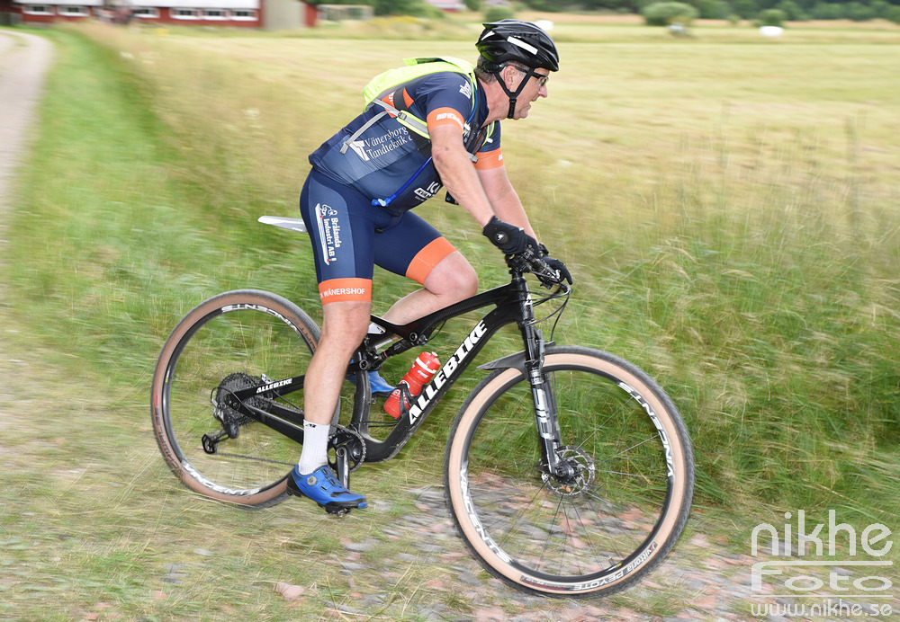 MTB22_0501.jpg