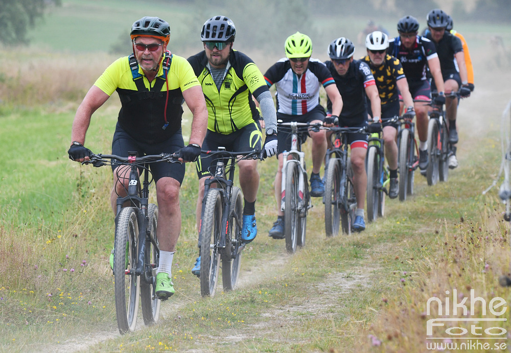 MTB22_0587.jpg