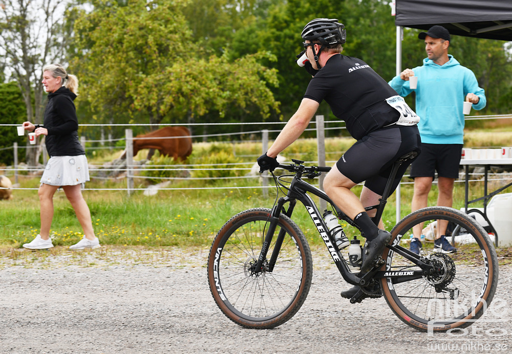 MTB22_0704.jpg