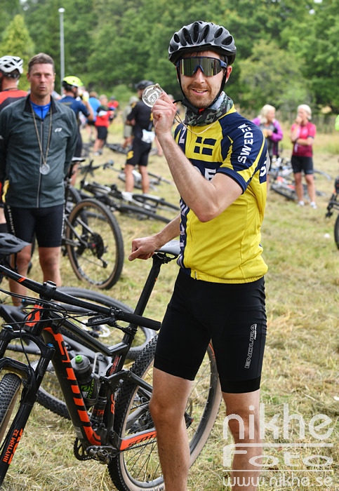 MTB22_1013.jpg