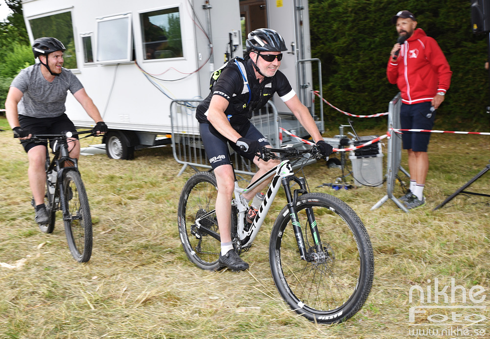 MTB22_1041.jpg