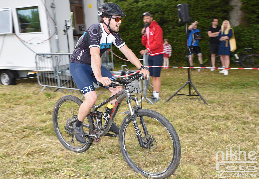 MTB22_1043.jpg