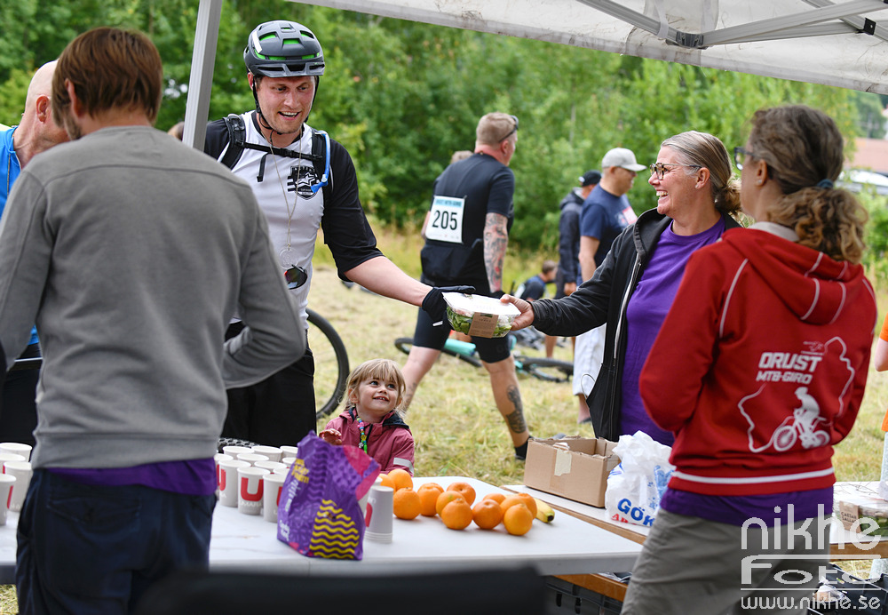 MTB22_1050.jpg